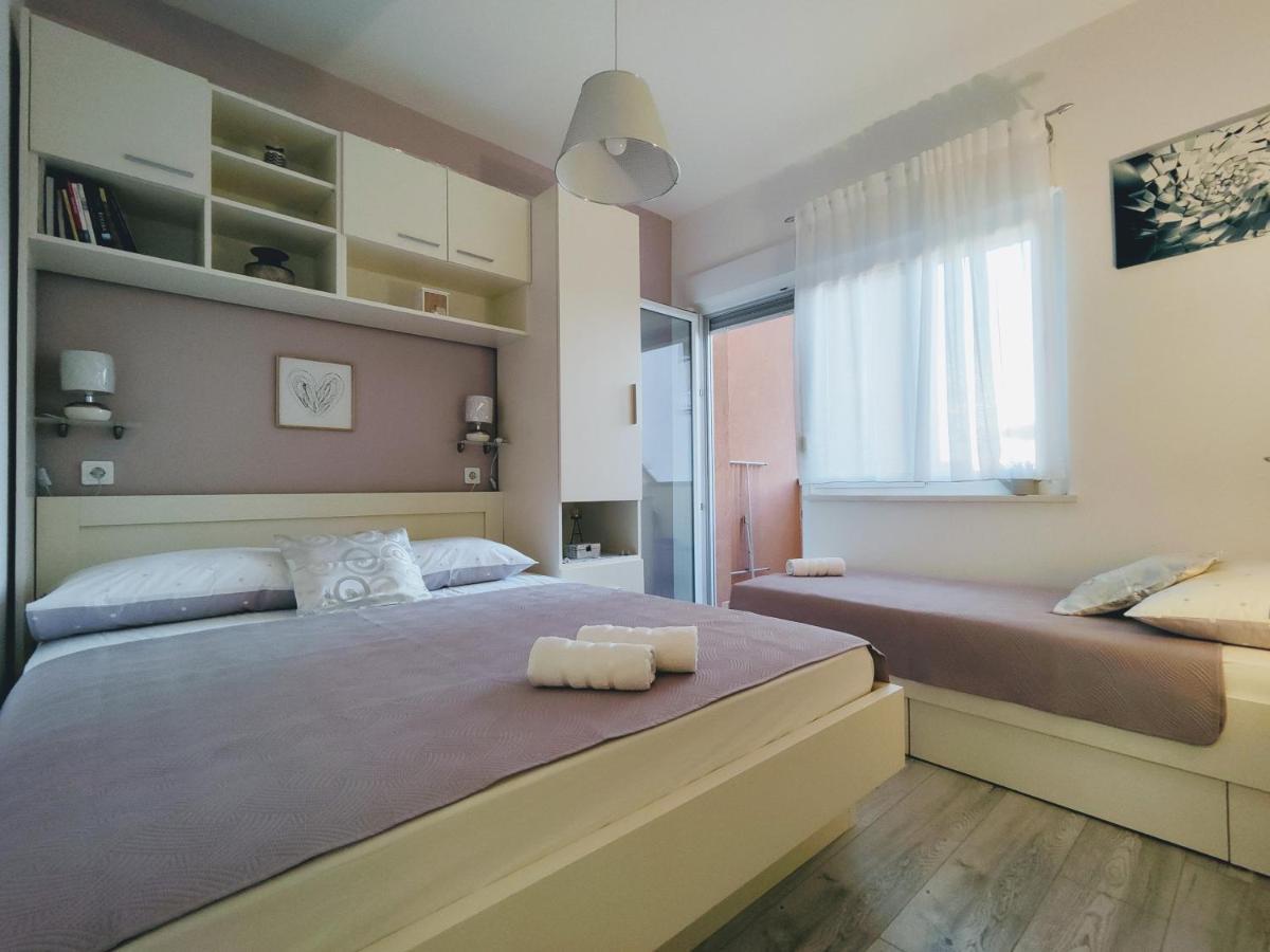 Sea & Sun Apartments ทูแชพี ภายนอก รูปภาพ