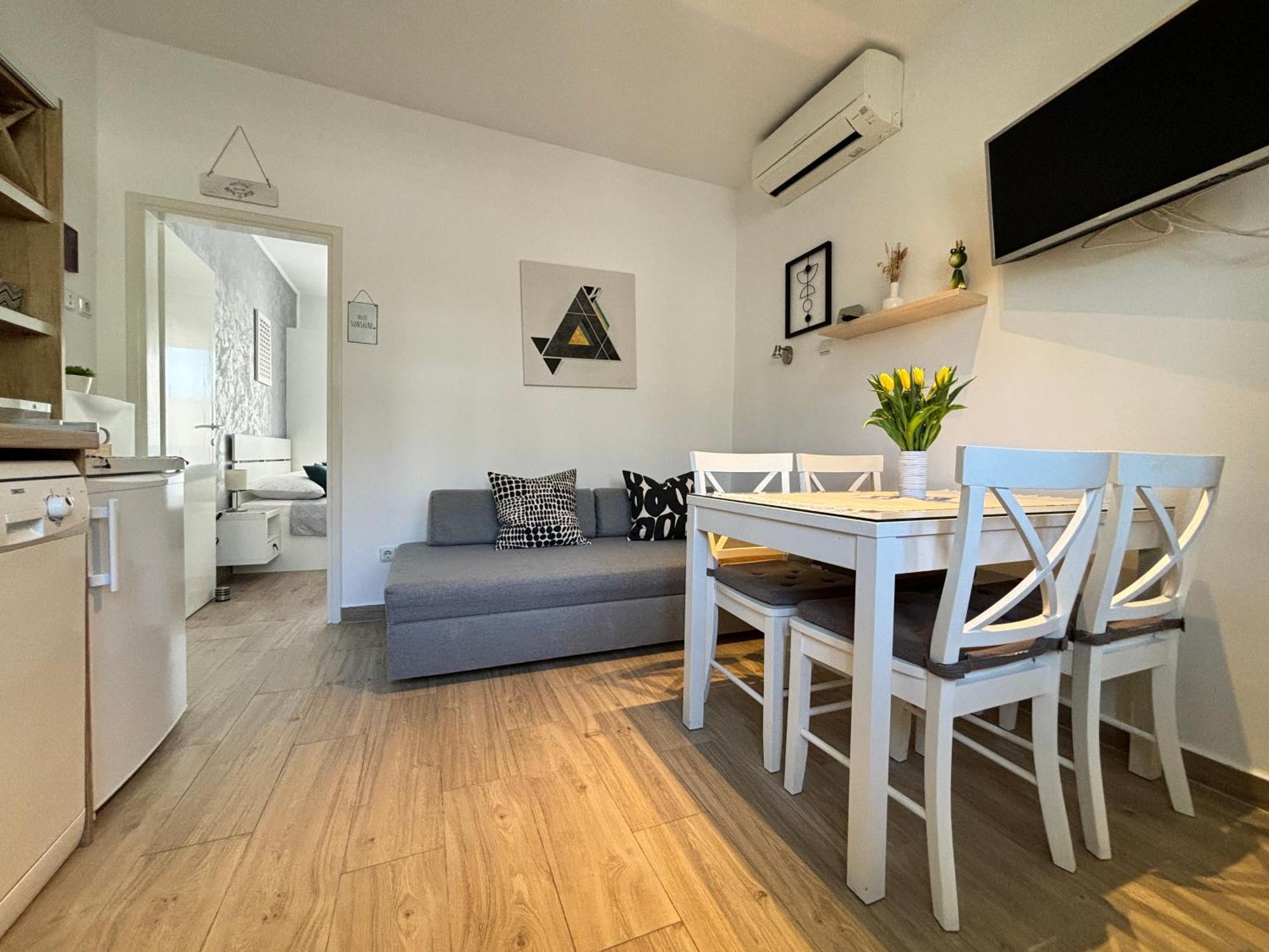 Sea & Sun Apartments ทูแชพี ภายนอก รูปภาพ