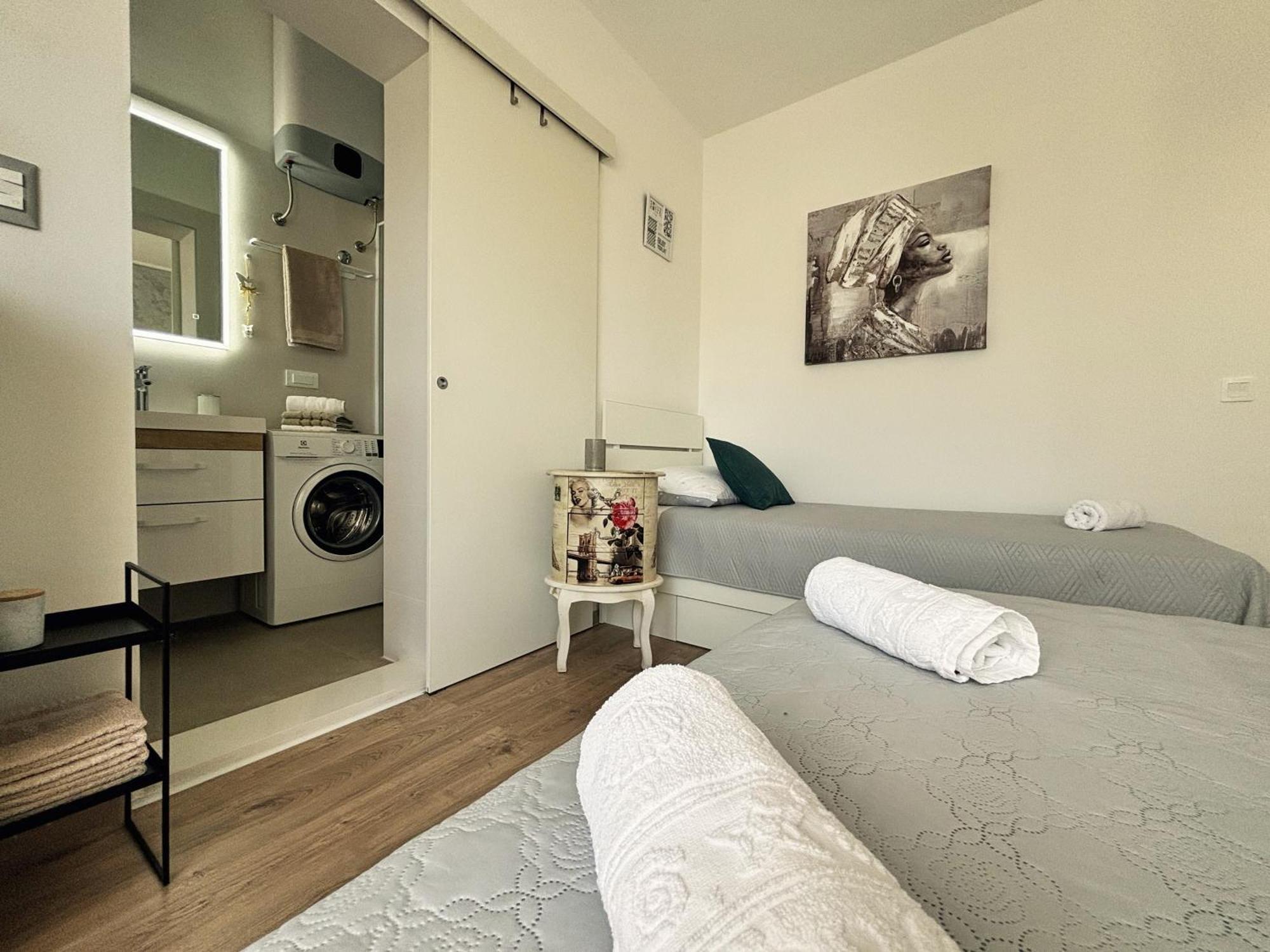 Sea & Sun Apartments ทูแชพี ห้อง รูปภาพ